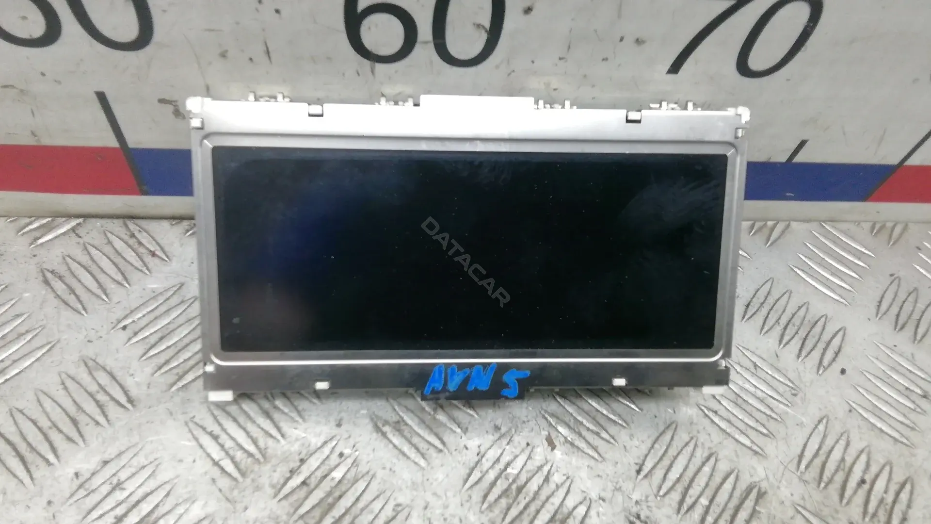 Дисплей AVN05JA01