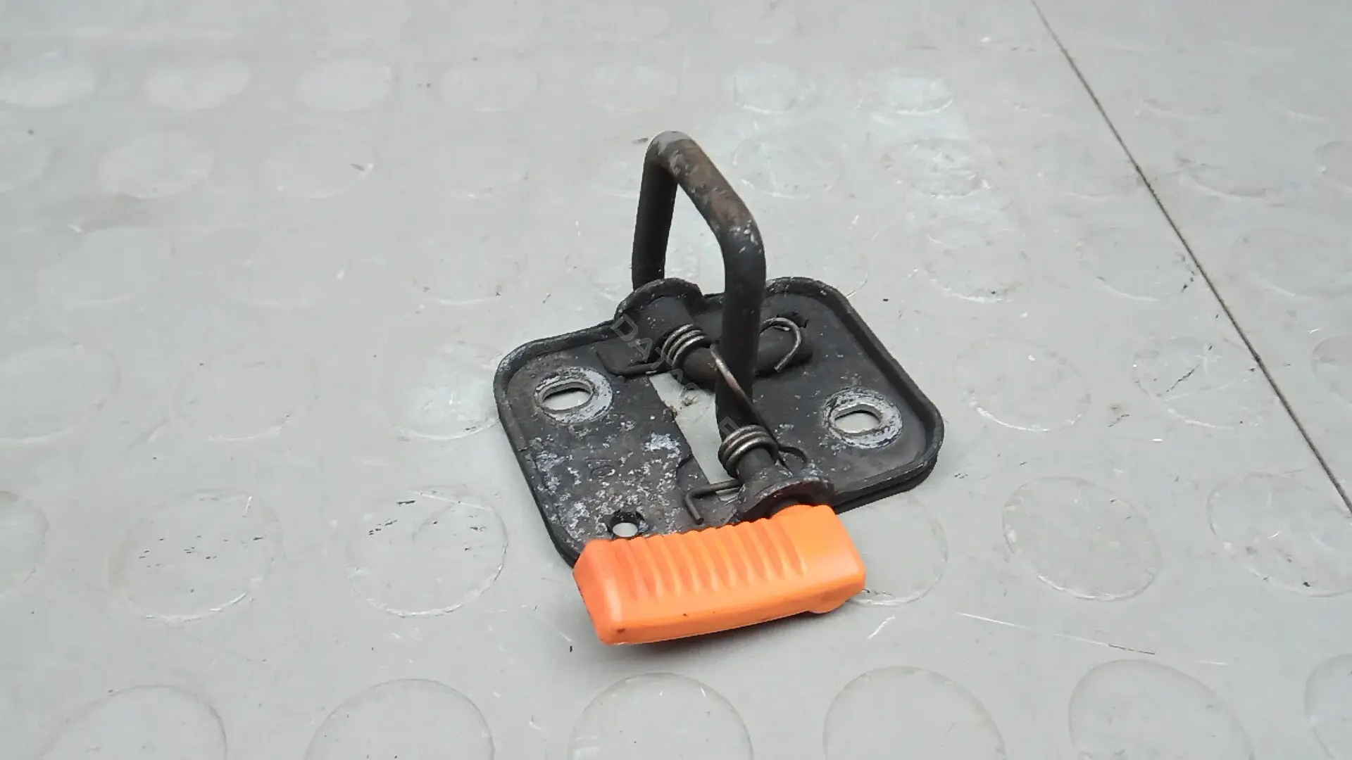 Ручка открывания капота 1BG30JB01