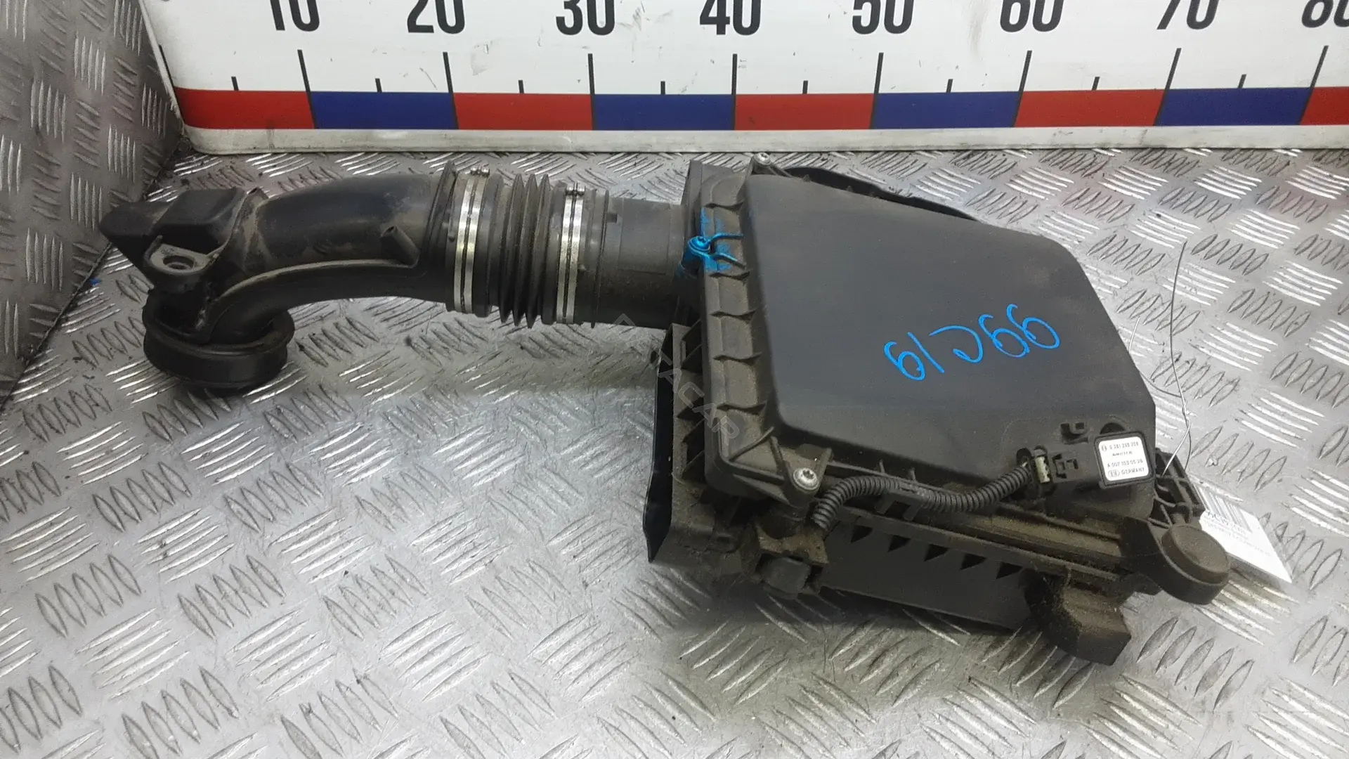 Корпус воздушного фильтра 99C19YG03