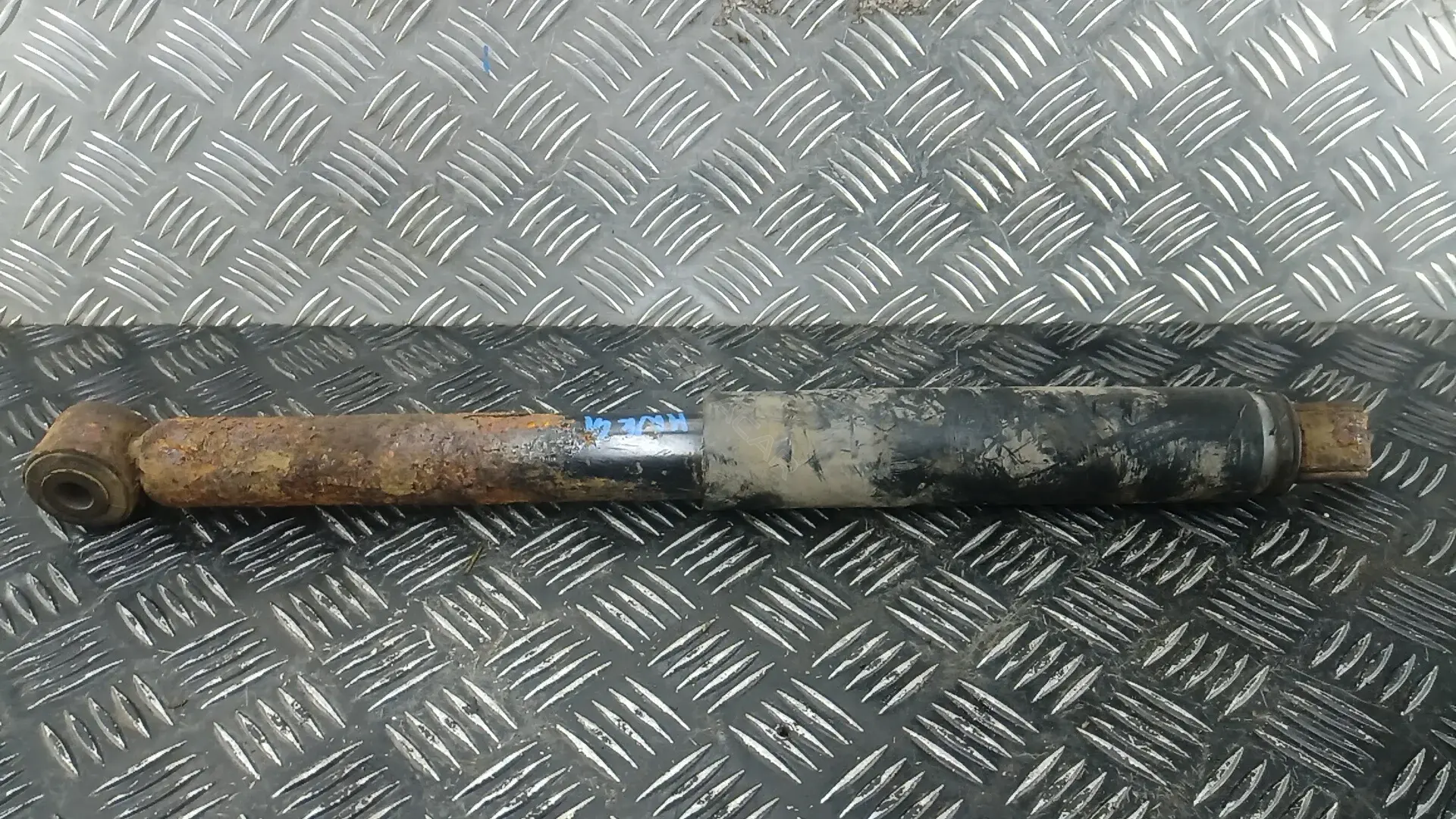 Амортизаторы 562005X21C