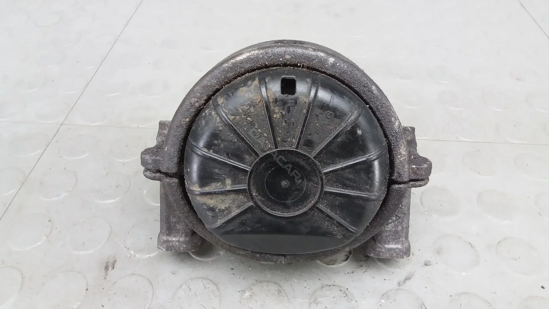 Подушка двигателя (Опора) OEP18C902