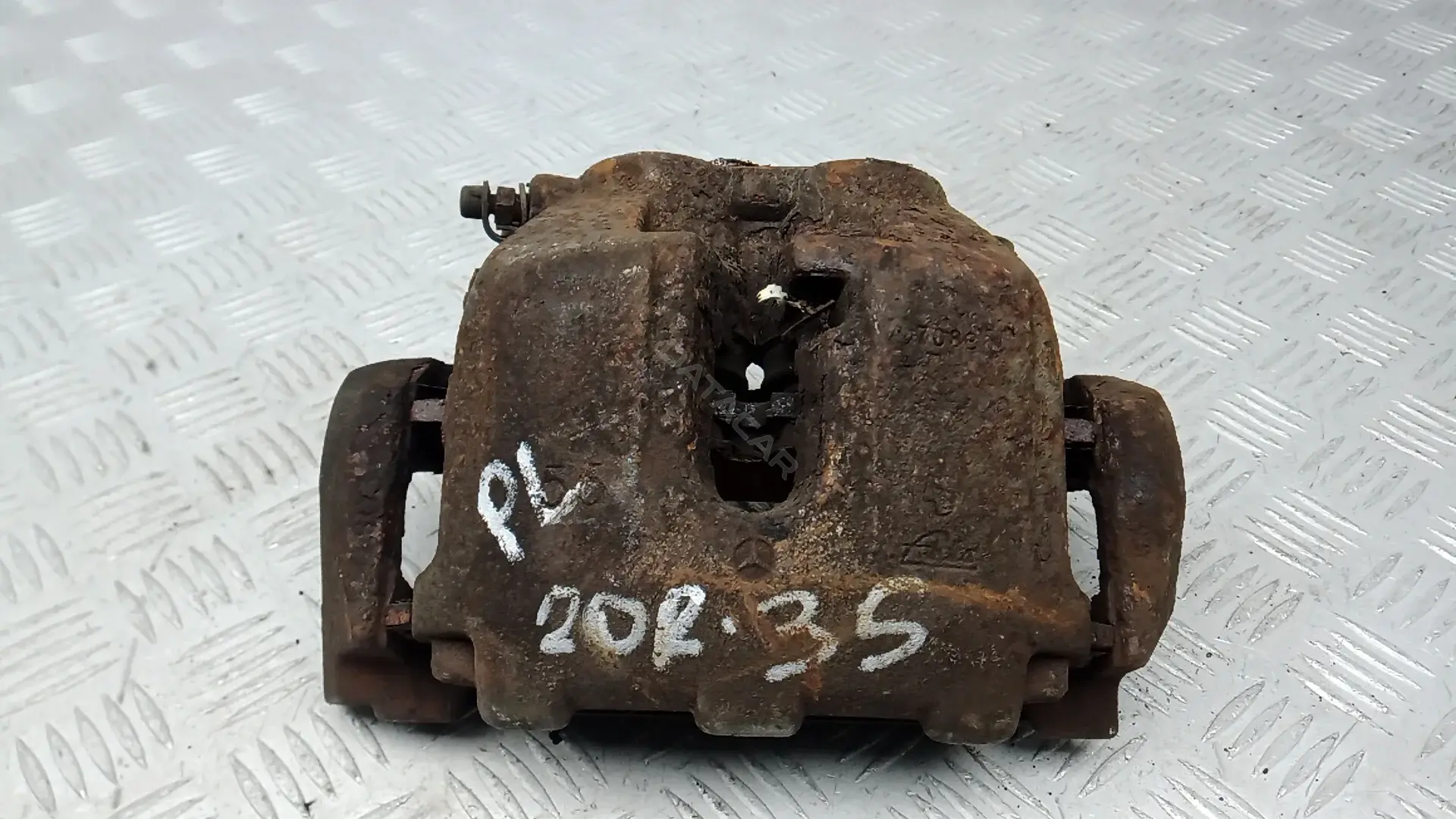 Суппорт тормозной 2OR35K701