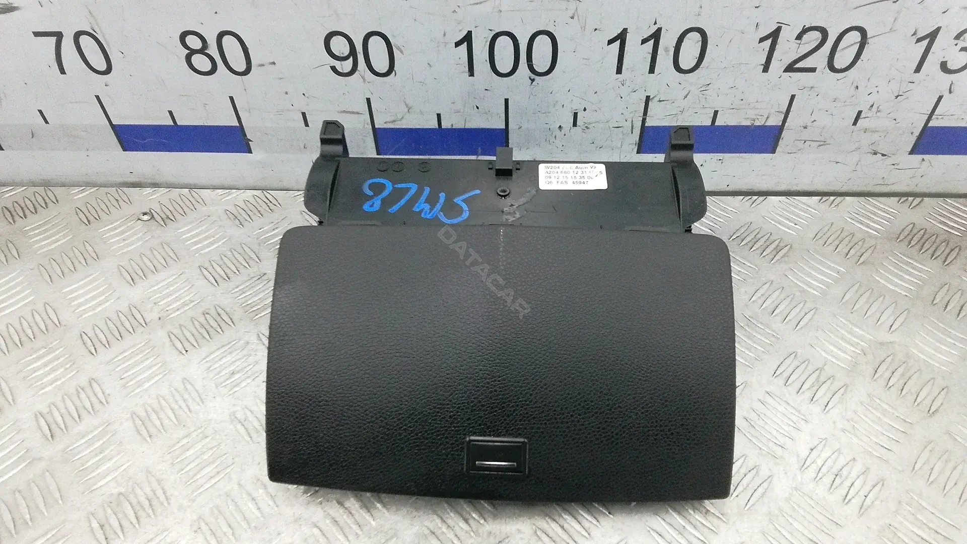 Дисплей A2046801231