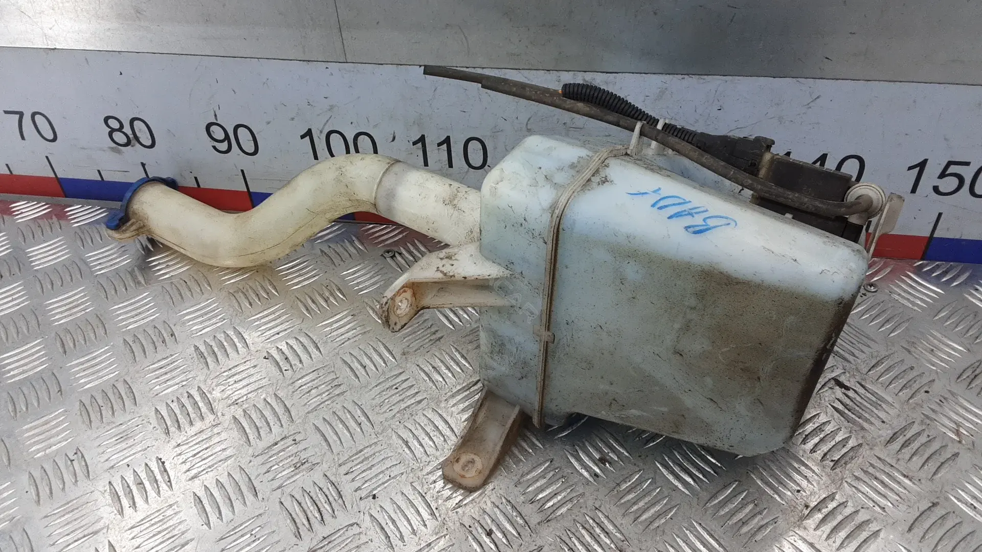 Бачок омывателя BAD01NL01