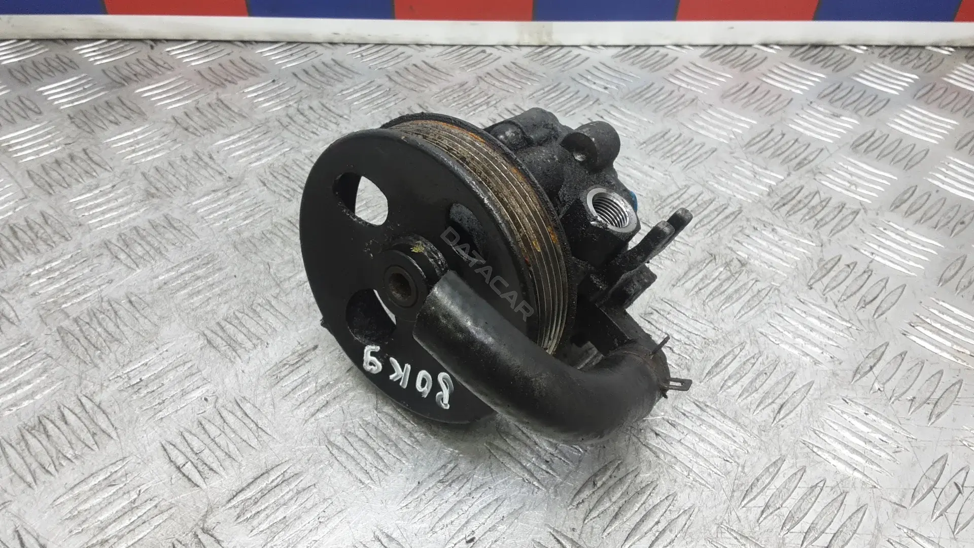 Насос гидроусилителя руля 571002E200