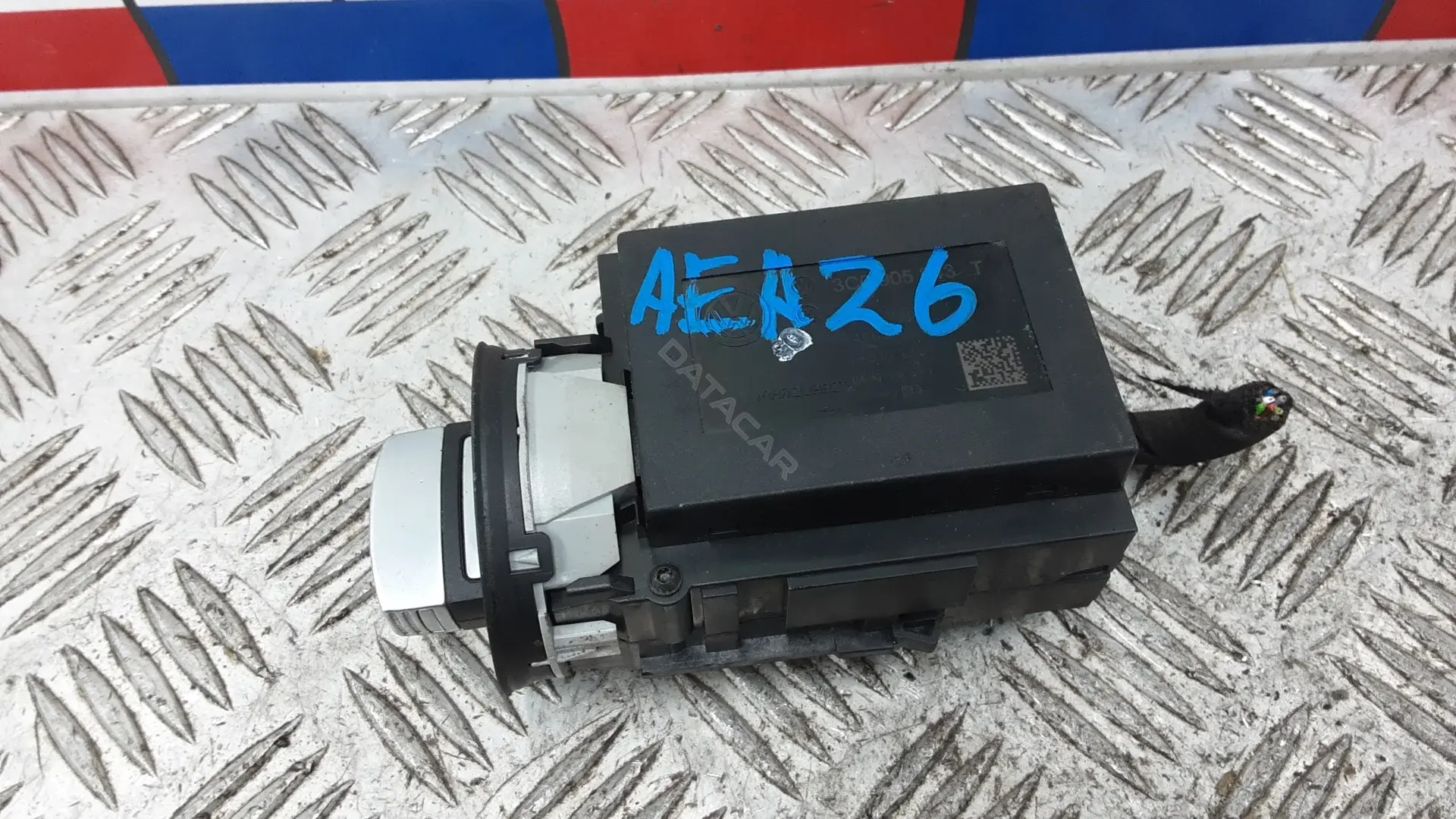 Замок зажигания AEA26J101