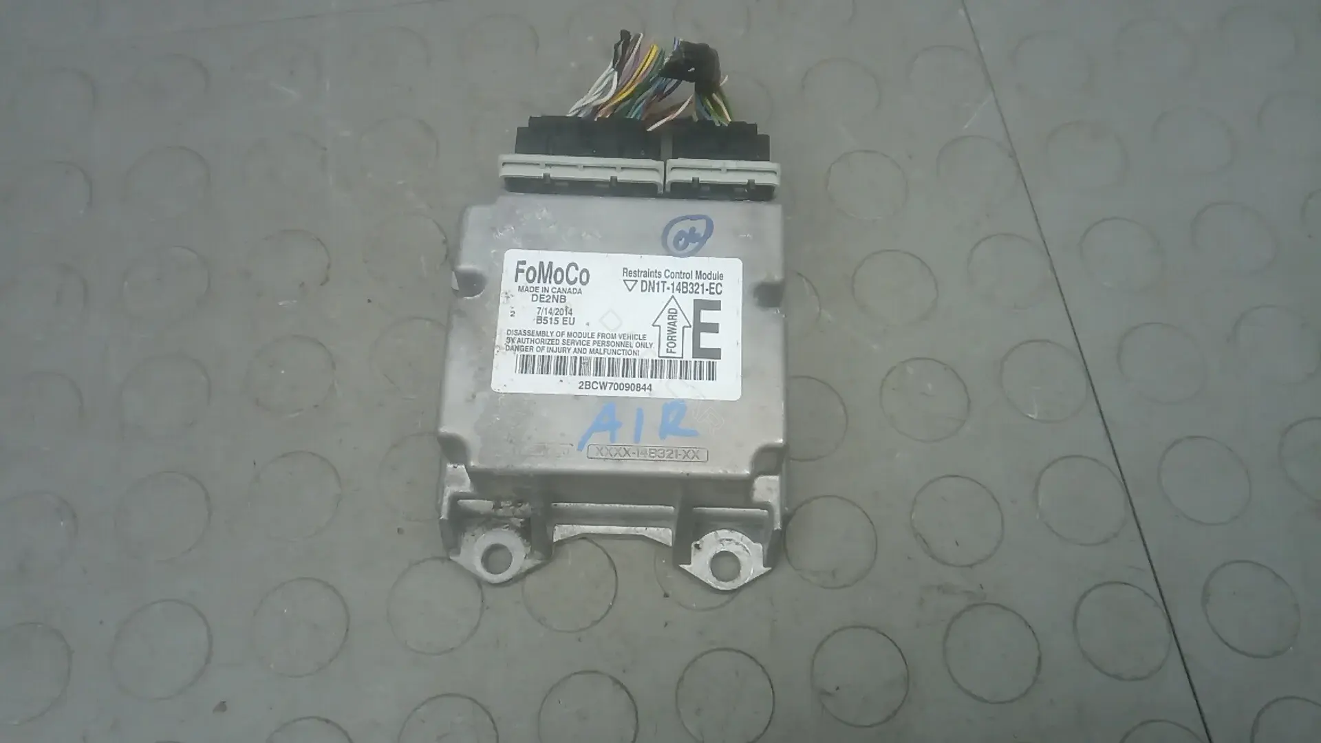 Блок управления подушками безопасности 2BCW7009844, dn1t14b321ec