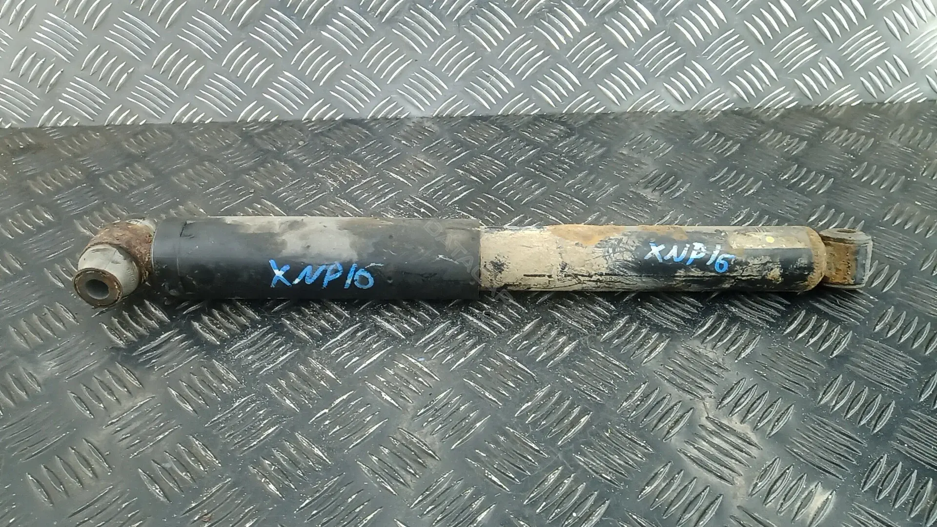 Амортизаторы XNP16LX02
