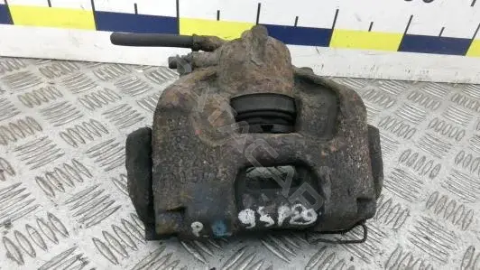 Скоба суппорта 93P290Q01
