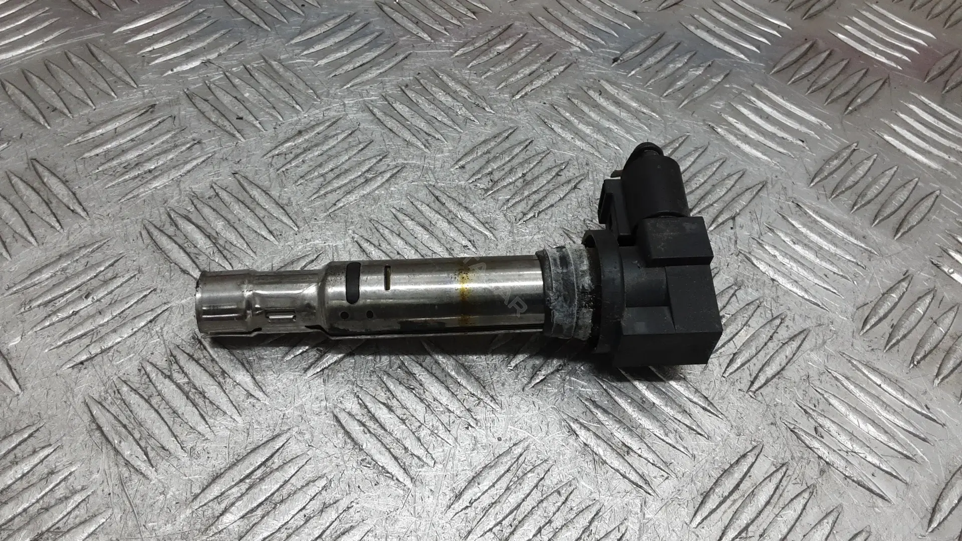 Катушка зажигания 036905715F