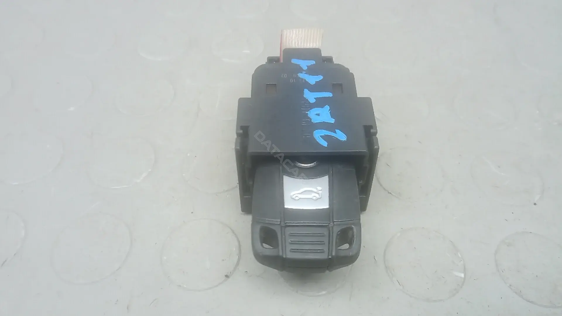 Замок зажигания 2RT11J101