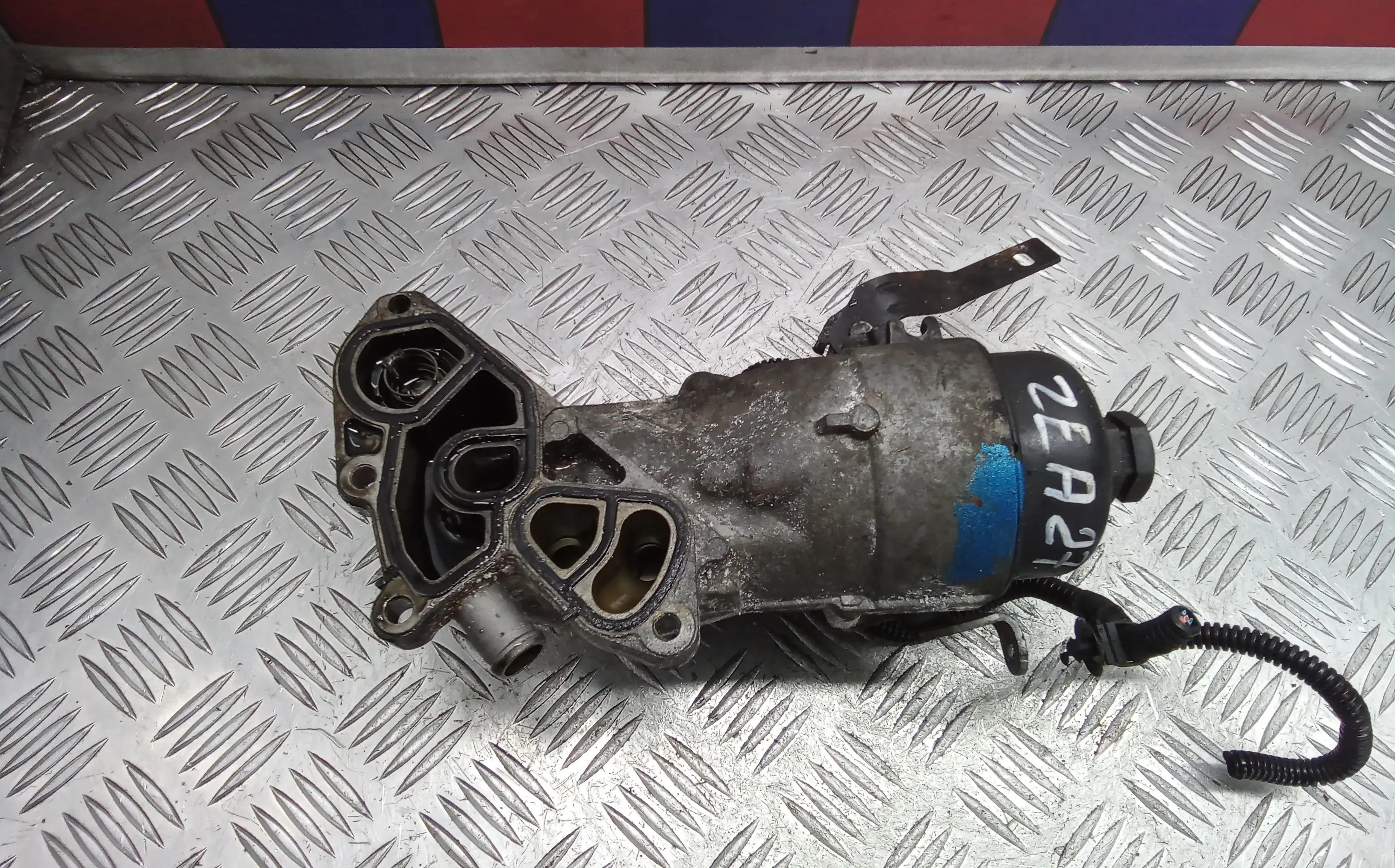Корпус масляного фильтра ZEA27A801