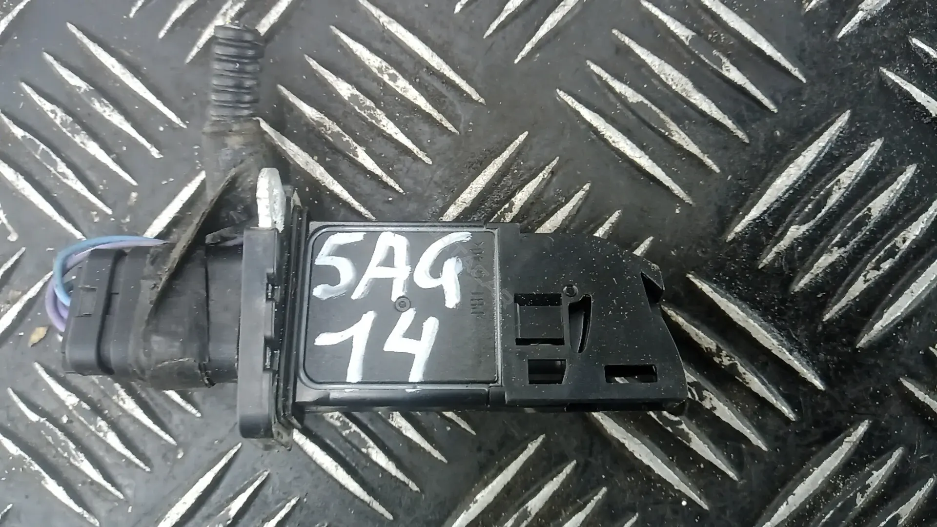 Расходомер воздуха 5AG14DD01