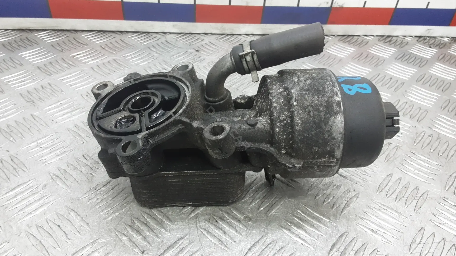 Корпус масляного фильтра KKR08A801