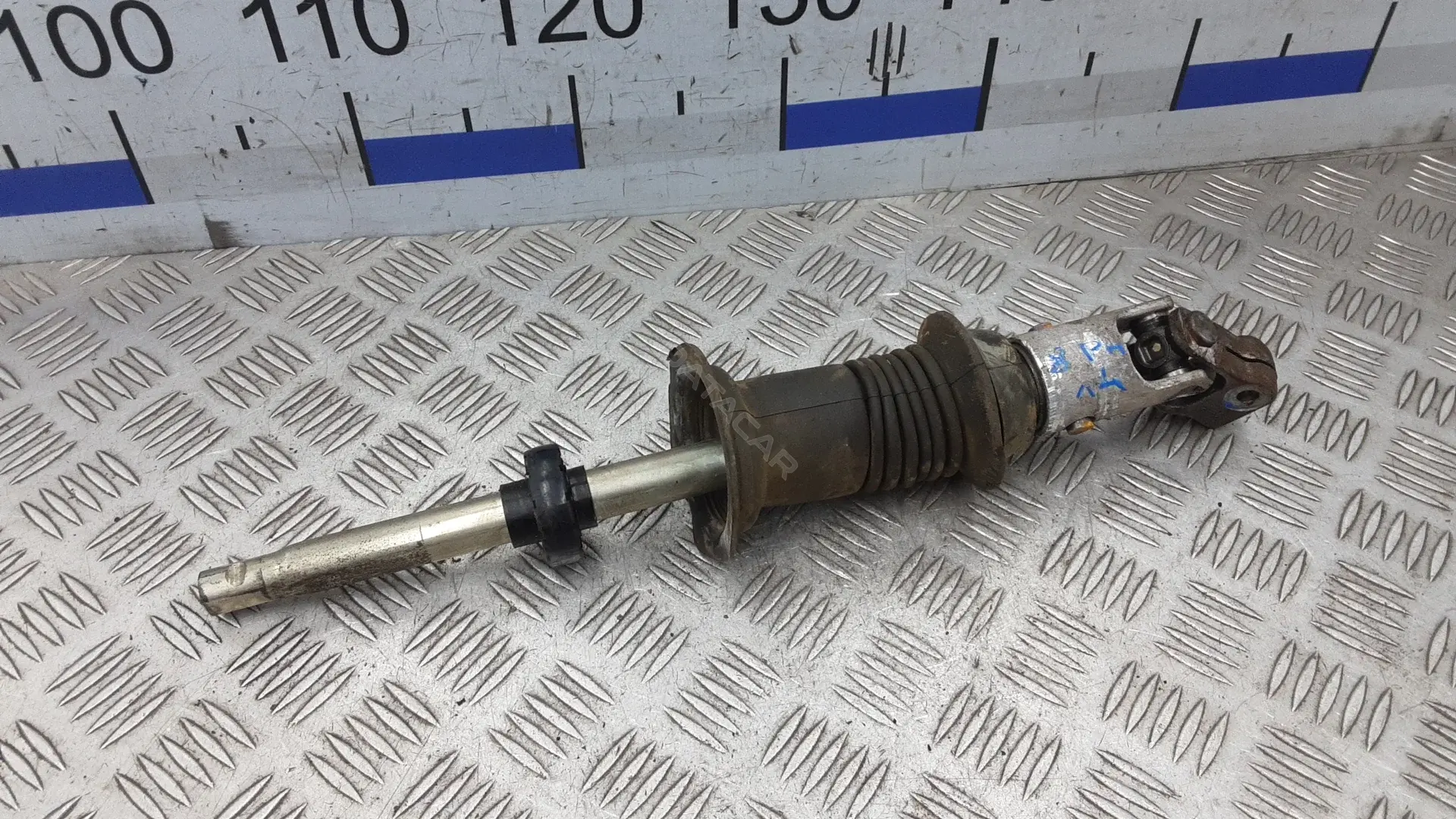Рулевой карданчик 8PH14JW01