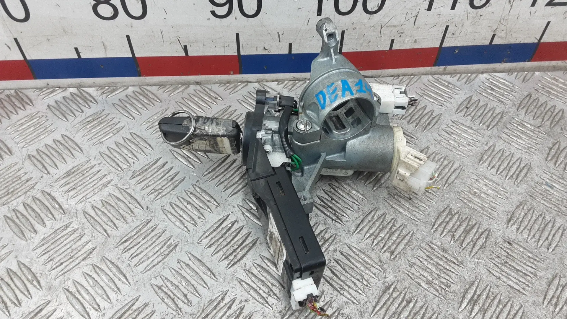 Замок зажигания 116RI000075