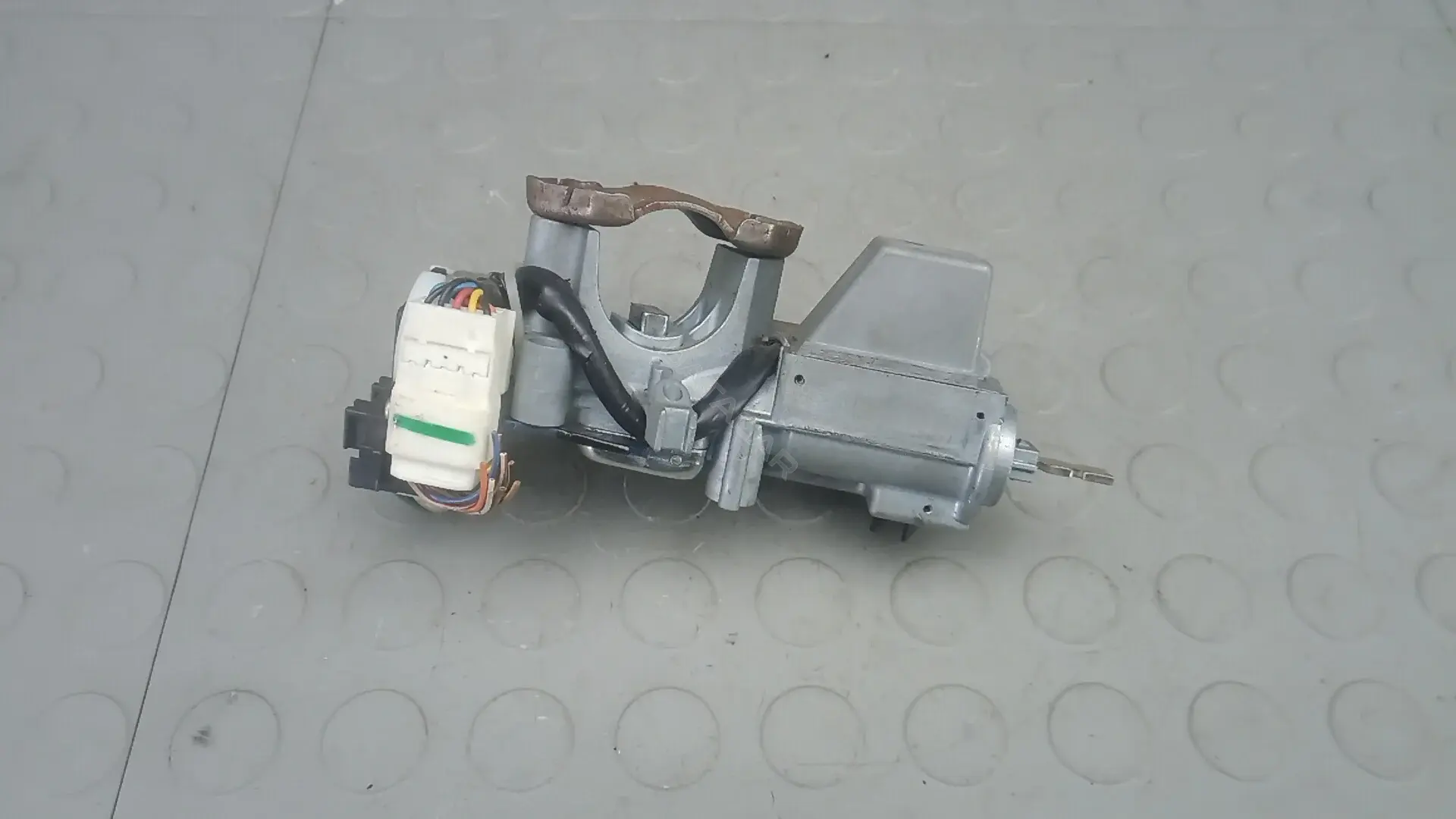 Замок зажигания PDN31J101