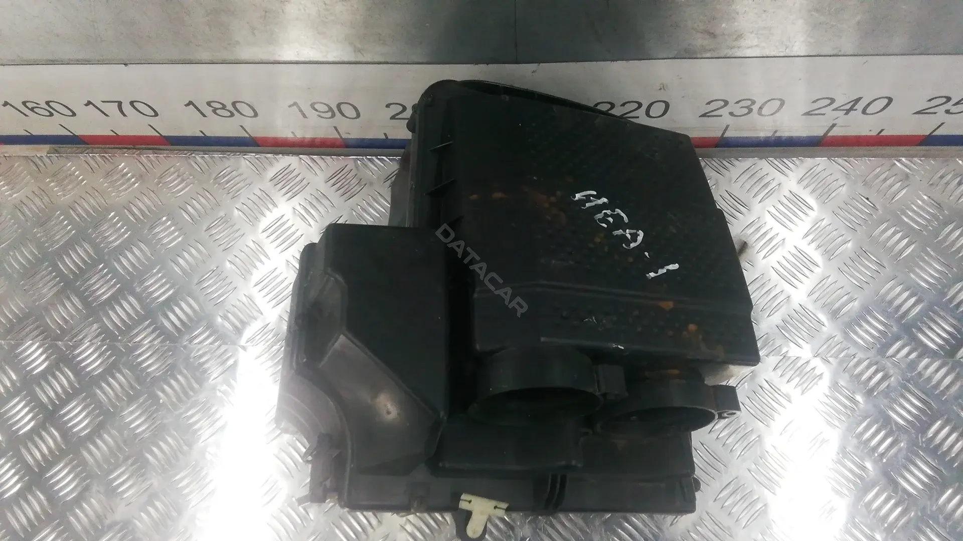 Корпус воздушного фильтра PHB500182