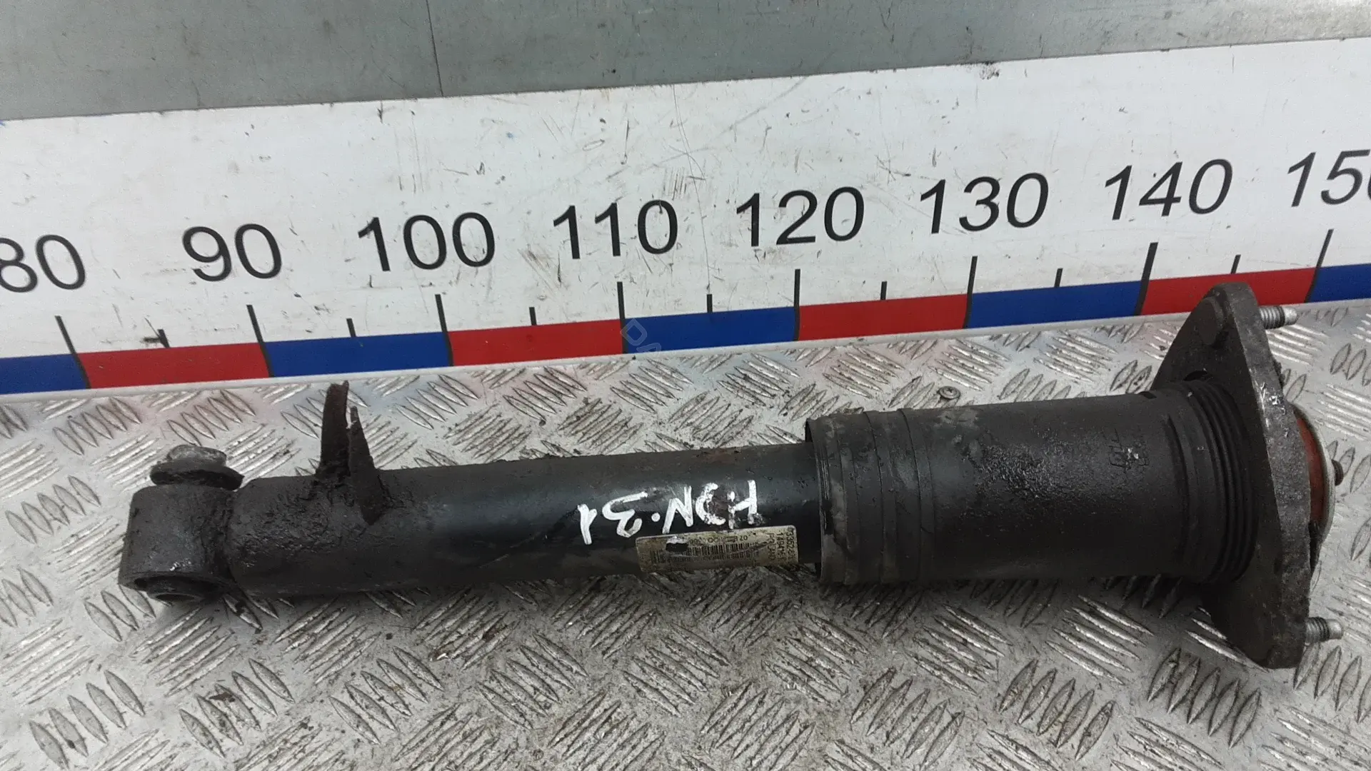 Амортизаторы 33526781926