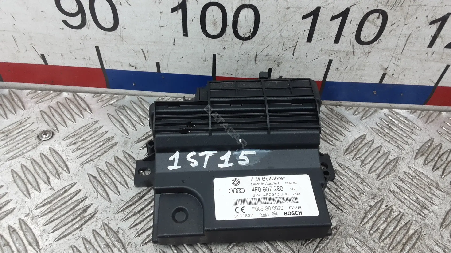 Блок комфорта 4F0907280
