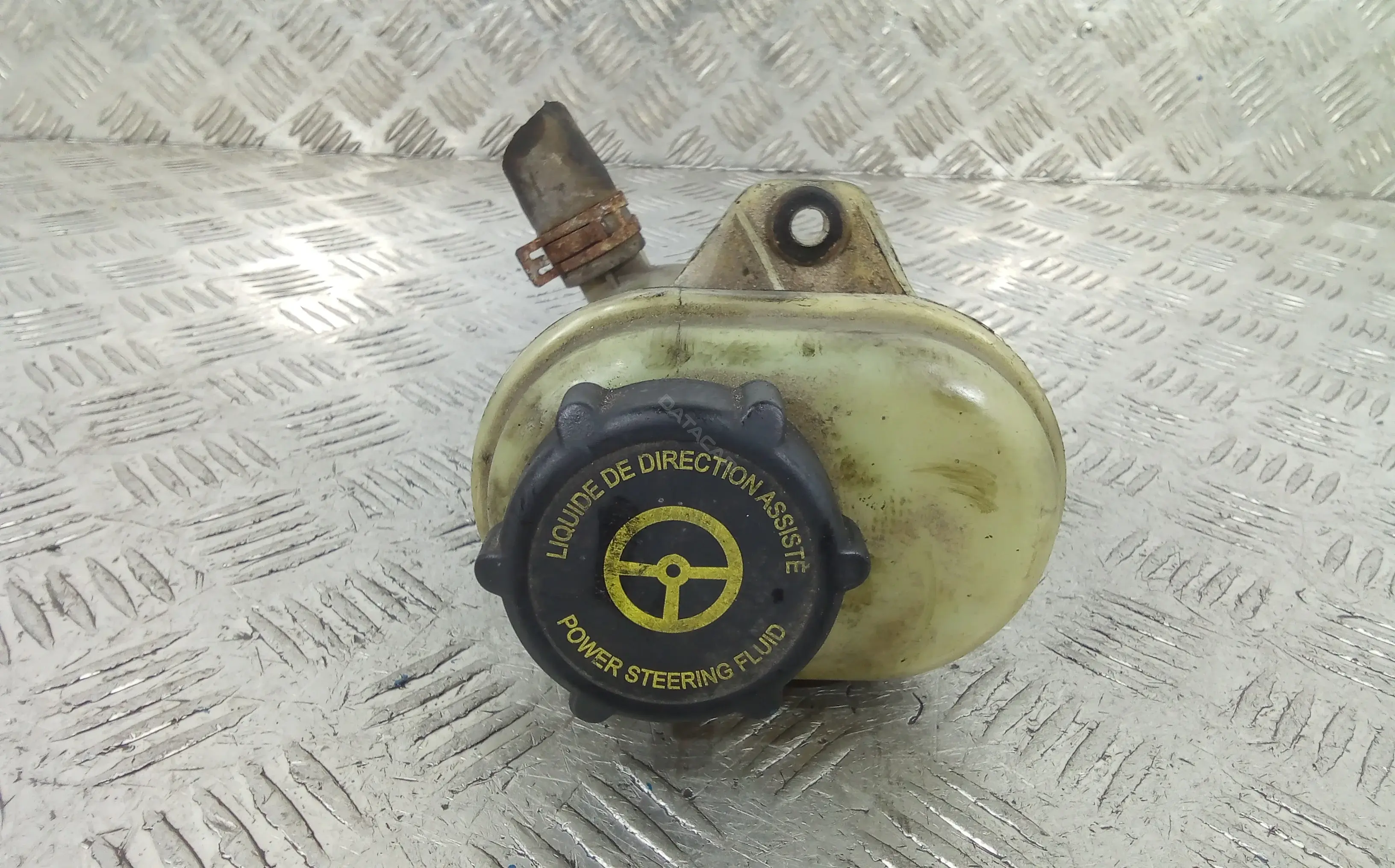 Бачок гидроусилителя XBE18NO01