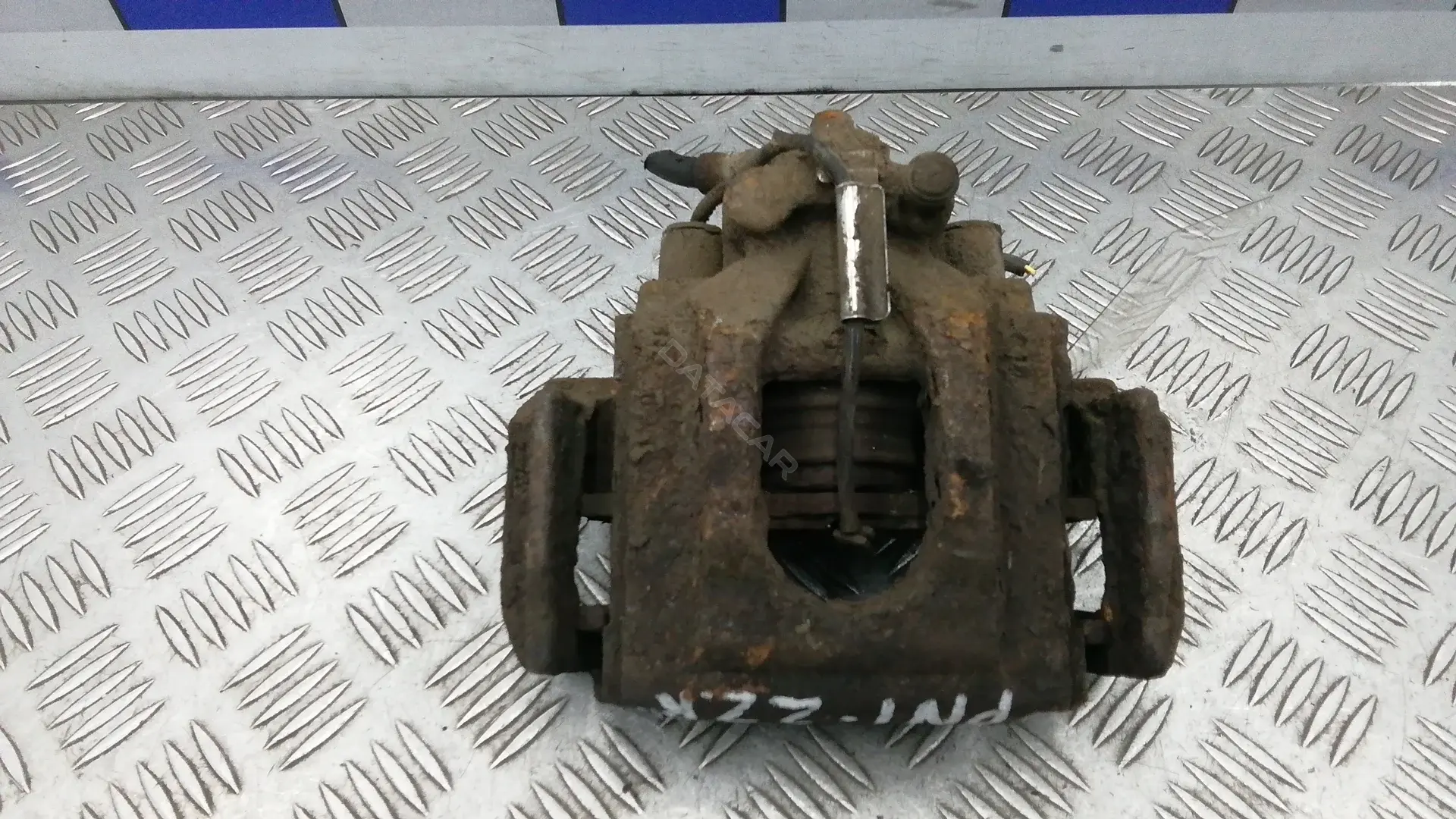 Суппорт тормозной 7L6615424, 7L6615424J