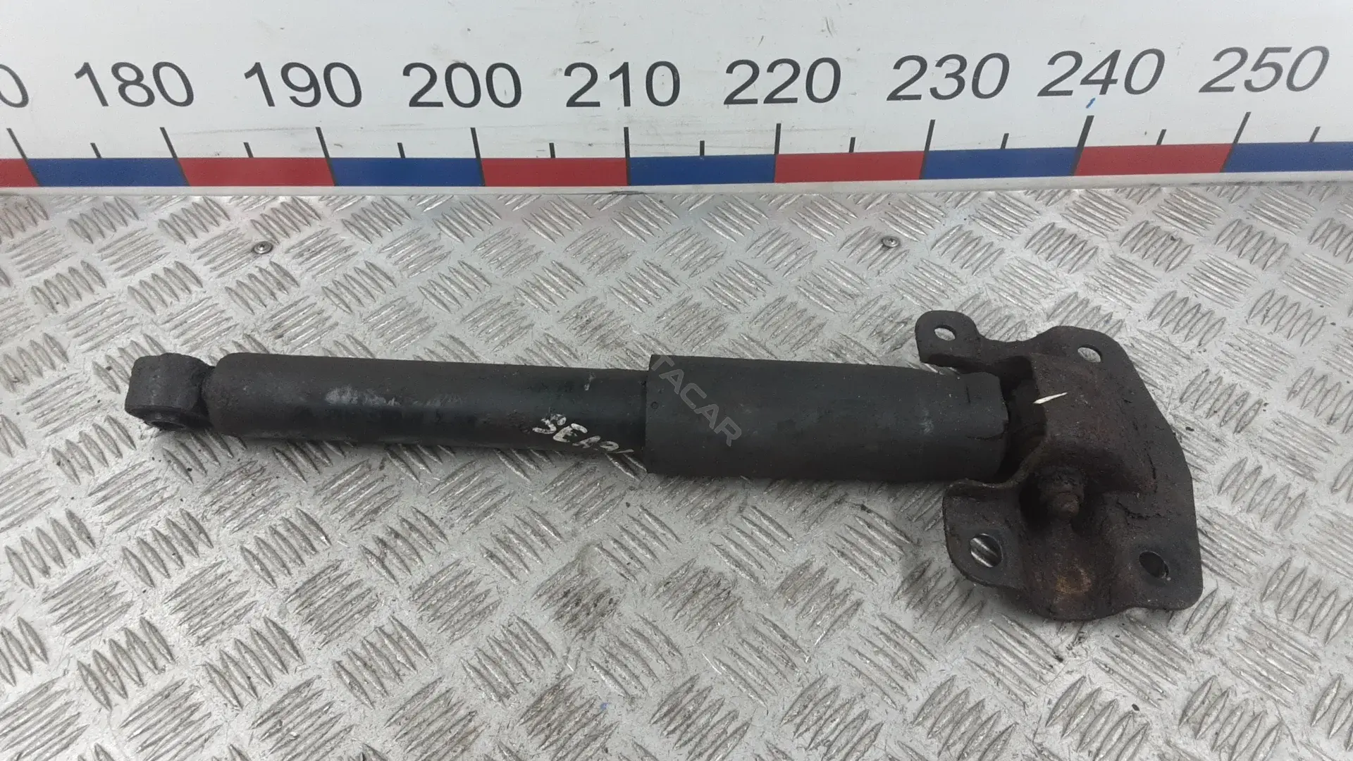 Амортизаторы 553104D400