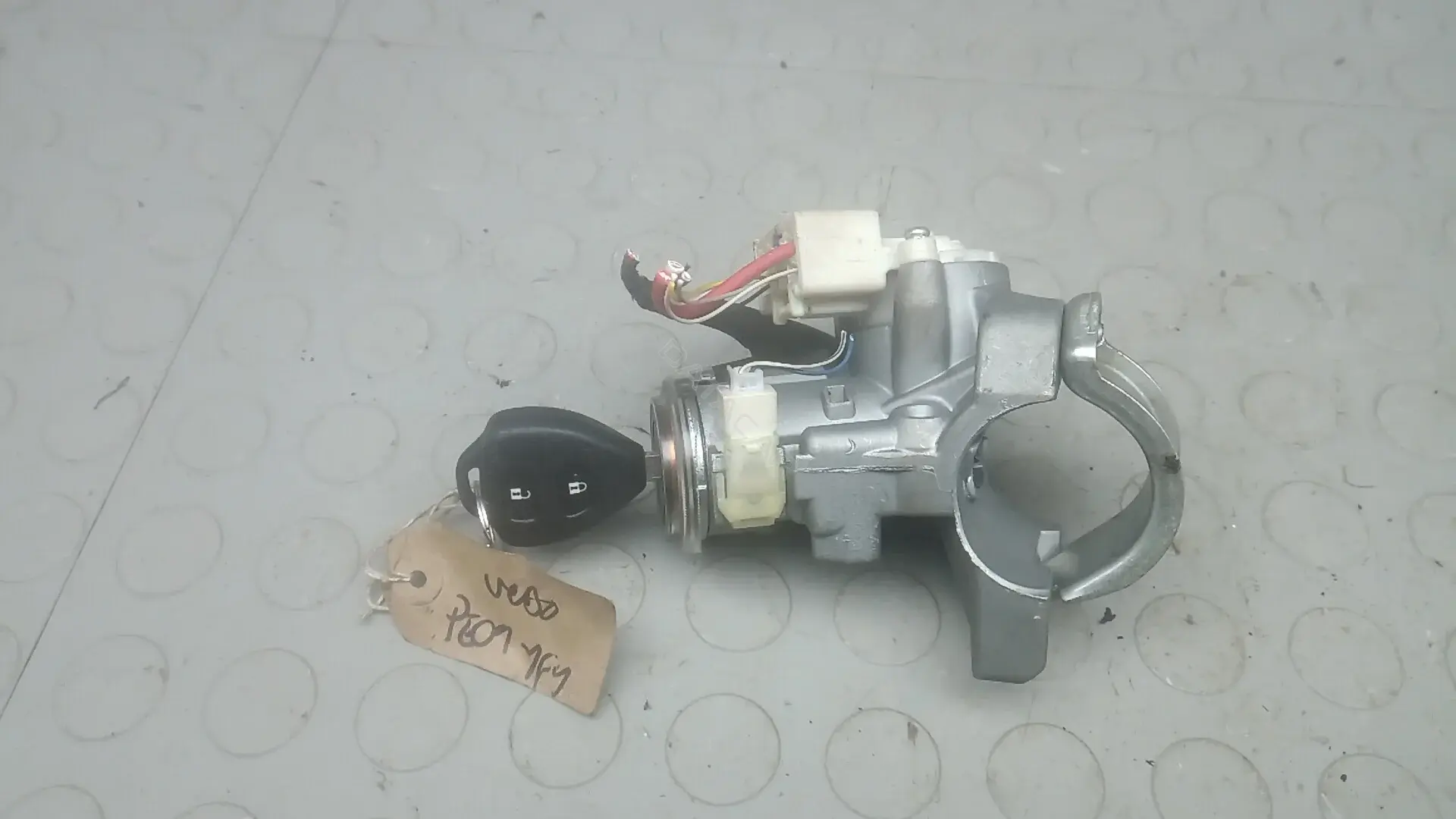 Замок зажигания 4502002280, 690570F020, 890700F030