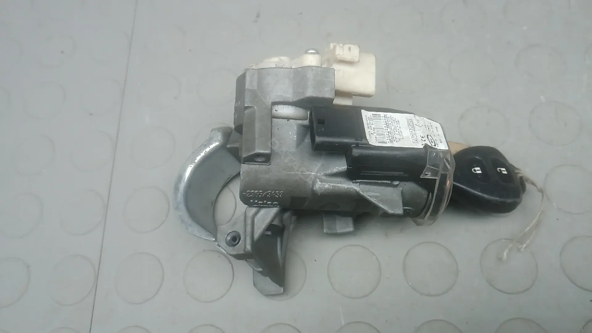 Замок зажигания 4502002280, 690570F020