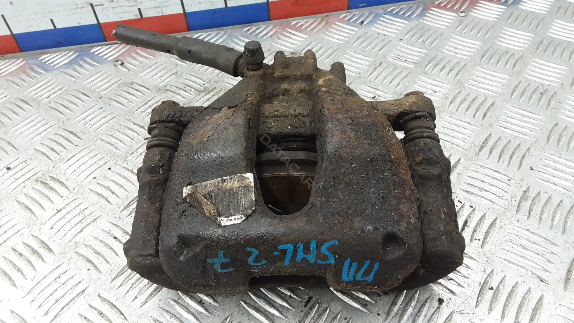 Суппорт тормозной SML27N701