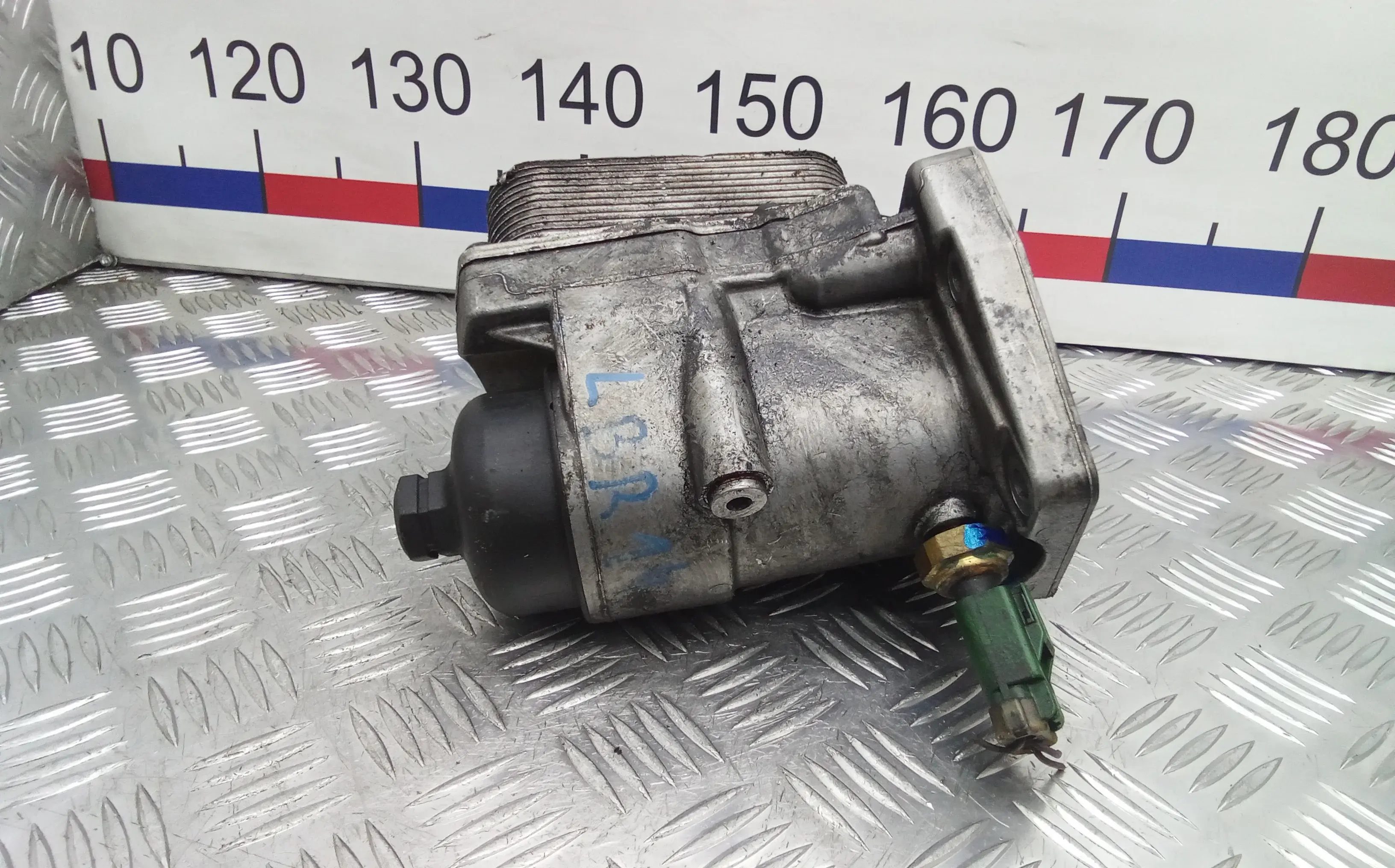 Корпус масляного фильтра LBR14A801