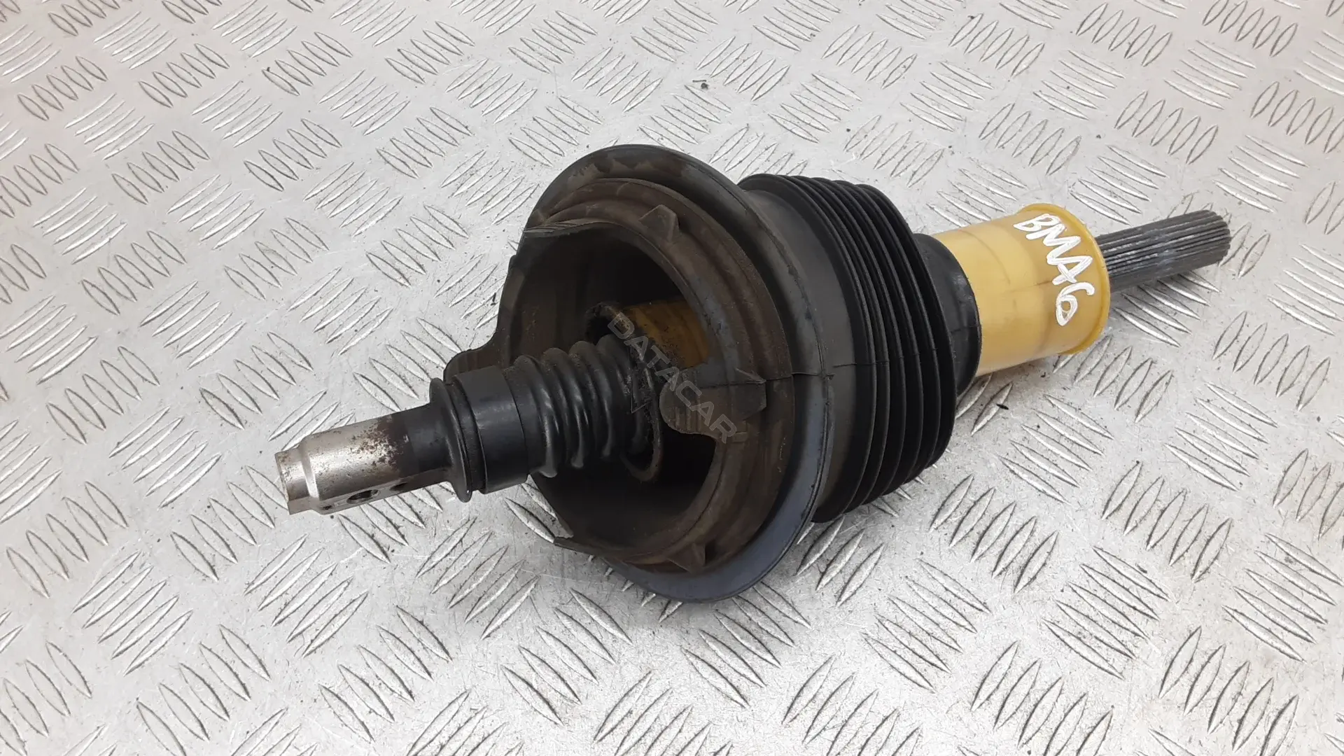 Рулевой карданчик BMA06JW01