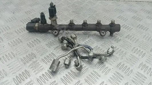 Топливная рейка GK2Q 90280AA