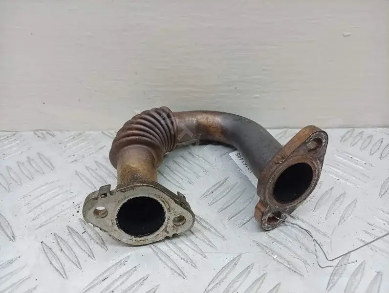 Трубка системы рециркуляции EGR 03P131521B