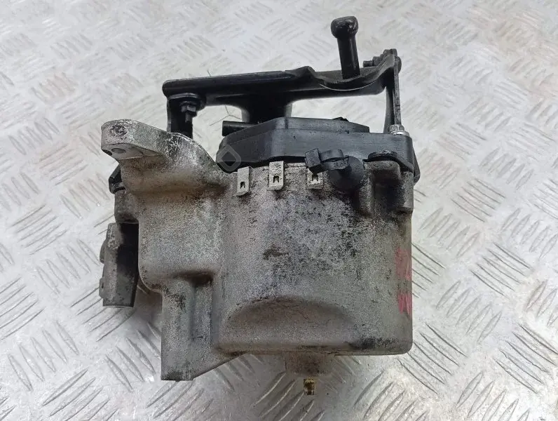 Корпус топливного фильтра AV6Q9180AF