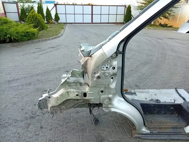 Лонжерон 10460089