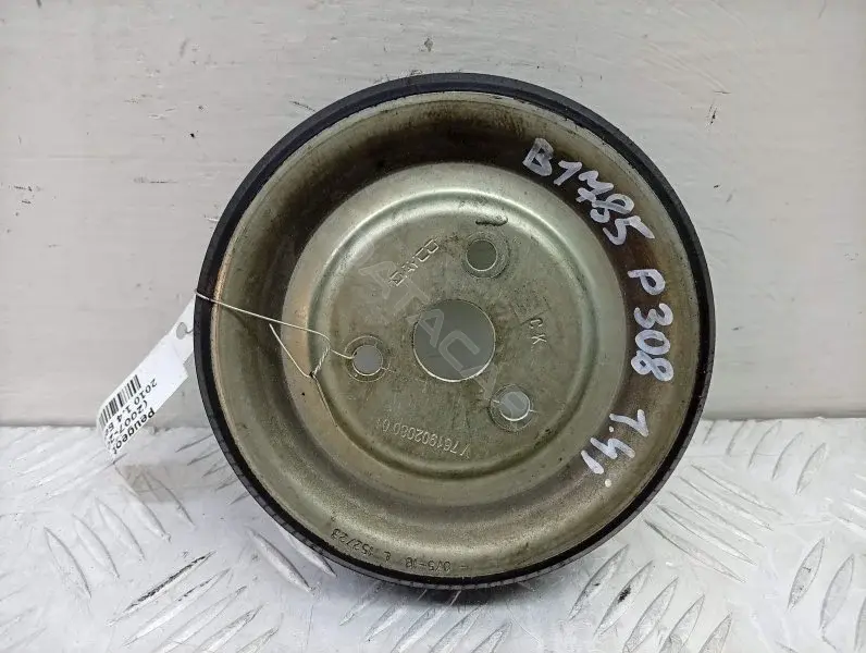 Шкив помпы V761902080