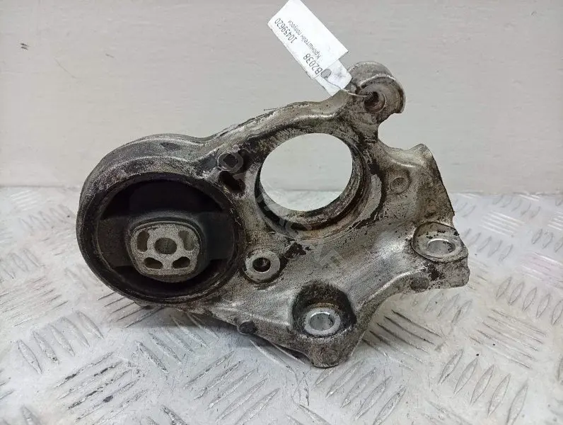 Кронштейн полуоси 96391768