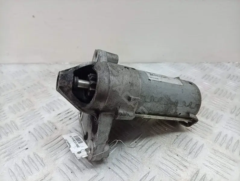 Стартер G195051A