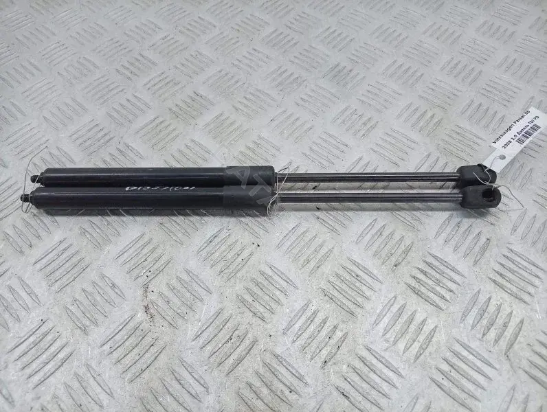 Амортизатор крышки багажника, капота, заднего стекла 3C5827550C