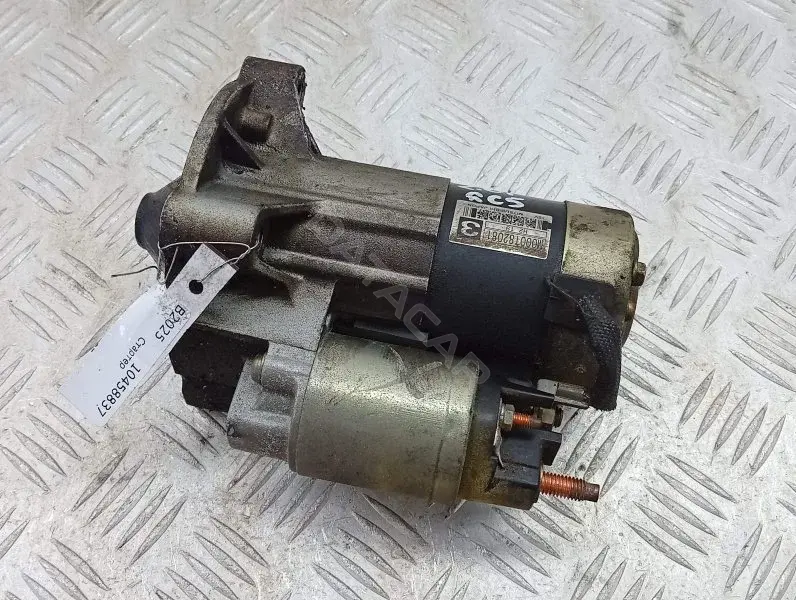 Стартер M000T82081