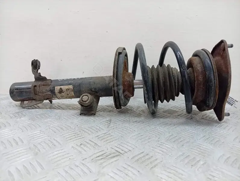 Стойка передняя 31316764915