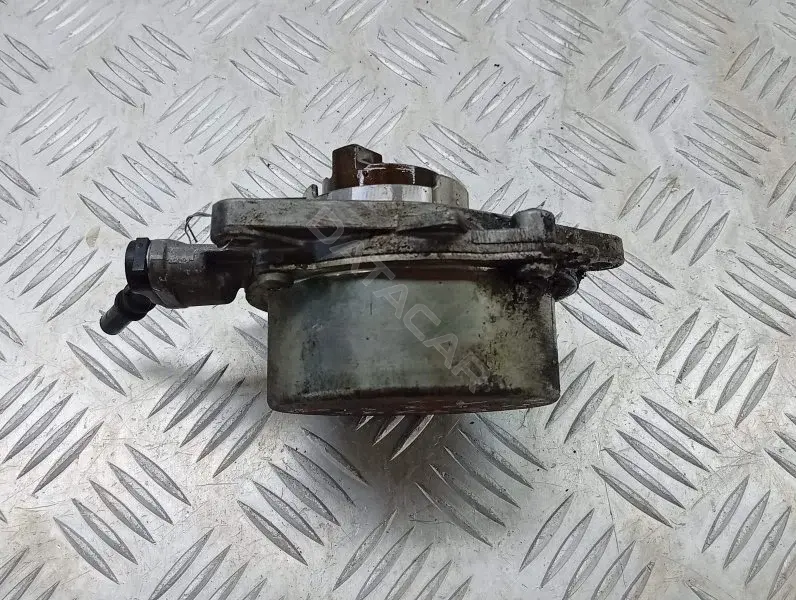 Вакуумный насос V757081380