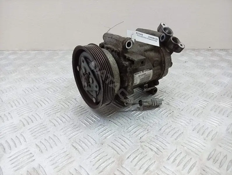 Компрессор кондиционера 8200953359A