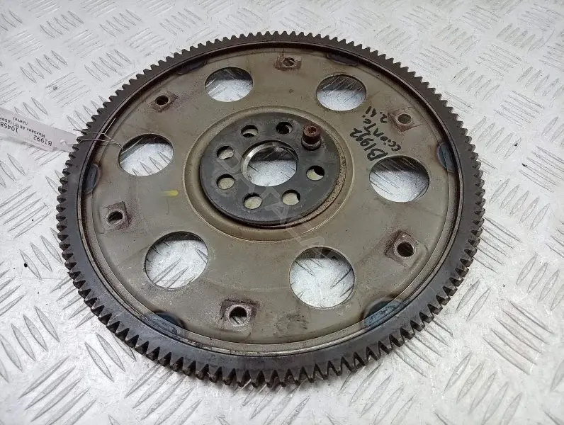 Маховик 10458298