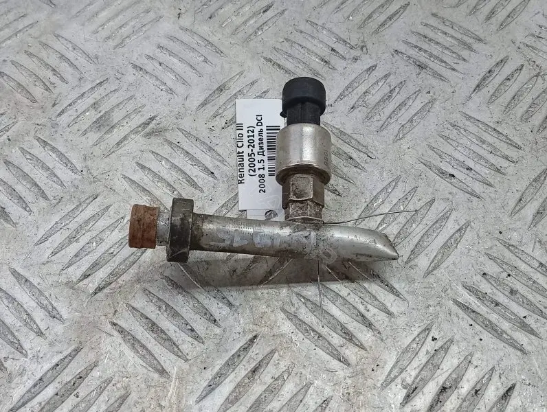 Датчик давления кондиционера 8200279259
