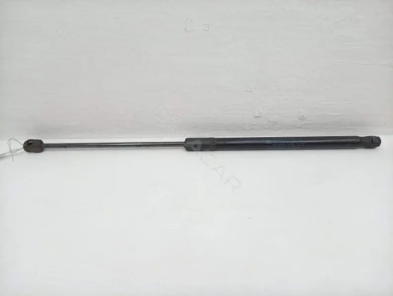 Амортизатор крышки багажника, капота, заднего стекла 8200735264