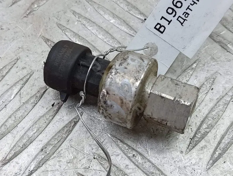 Датчик давления кондиционера 7700417506