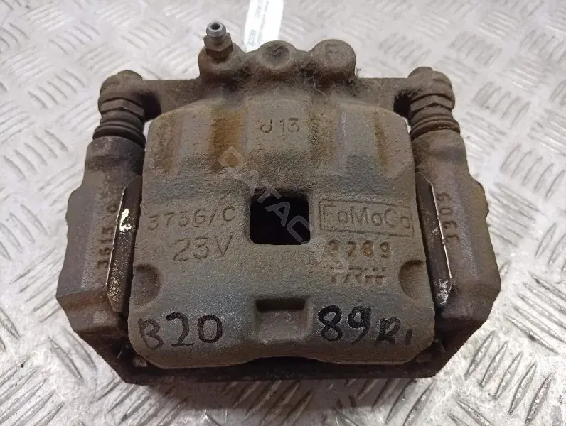 Суппорт тормозной 10456704