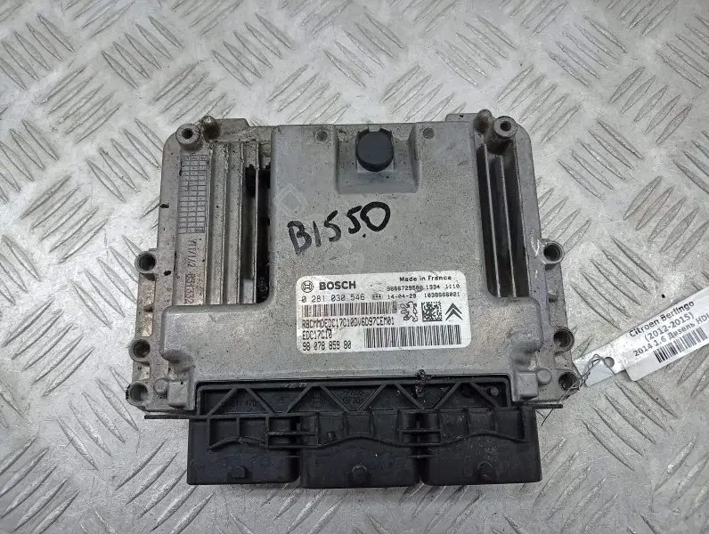 Блок управления двигателем 9807885980